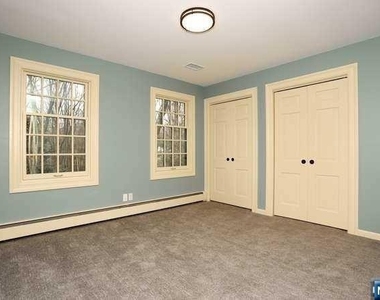 44 W Hill - Photo Thumbnail 21