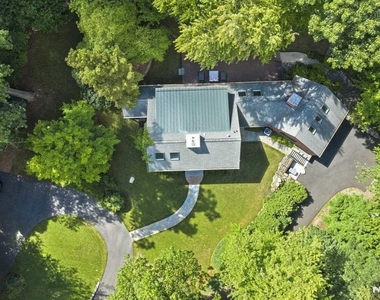 44 W Hill - Photo Thumbnail 31