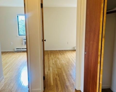 123 Grove - Photo Thumbnail 8