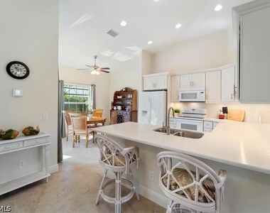 732 7th Avenue N - Photo Thumbnail 15