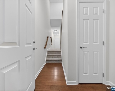 15 Wesmont - Photo Thumbnail 4
