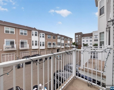 15 Wesmont - Photo Thumbnail 15