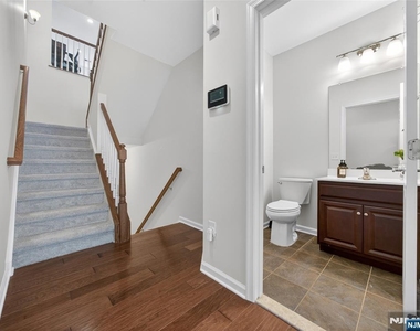 15 Wesmont - Photo Thumbnail 6