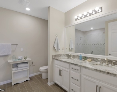 14663 Edgewater Circle - Photo Thumbnail 14