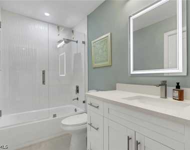 6303 Royal Woods Drive - Photo Thumbnail 22
