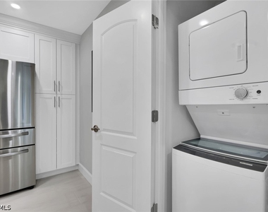 6303 Royal Woods Drive - Photo Thumbnail 23