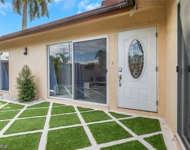 6303 Royal Woods Drive - Photo Thumbnail 1