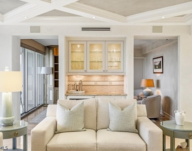 7515 Pelican Bay Boulevard - Photo Thumbnail 3
