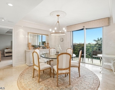 7515 Pelican Bay Boulevard - Photo Thumbnail 21