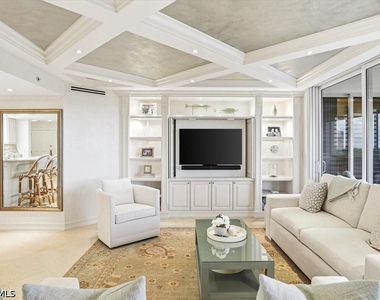 7515 Pelican Bay Boulevard - Photo Thumbnail 2