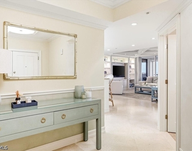 7515 Pelican Bay Boulevard - Photo Thumbnail 10