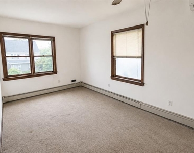 70 Prospect - Photo Thumbnail 10