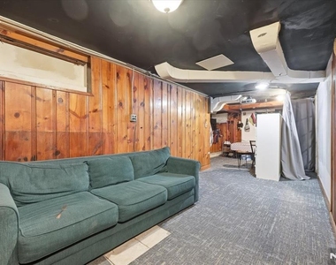 409 Tryon - Photo Thumbnail 24