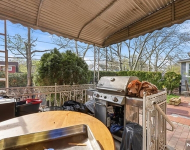 409 Tryon - Photo Thumbnail 28