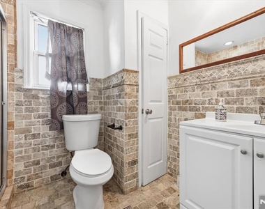409 Tryon - Photo Thumbnail 11