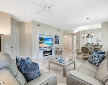 820 Bentwater Circle - Photo Thumbnail 6