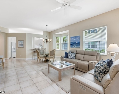 820 Bentwater Circle - Photo Thumbnail 5