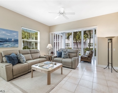 820 Bentwater Circle - Photo Thumbnail 3