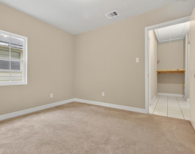 1315 E 33rd Street - Photo Thumbnail 24