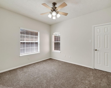 6118 N Fawnlake Drive - Photo Thumbnail 34