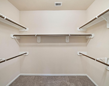 29006 Dryander Forest Court - Photo Thumbnail 15