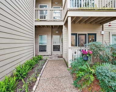 2100 Tanglewilde Street - Photo Thumbnail 13