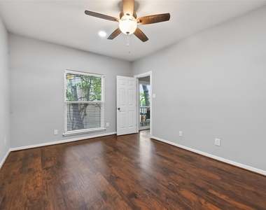 2100 Tanglewilde Street - Photo Thumbnail 26