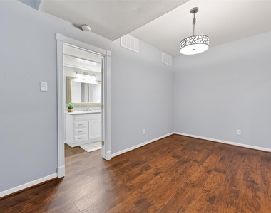 2100 Tanglewilde Street - Photo Thumbnail 19