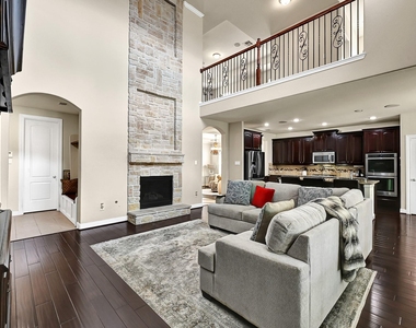 27415 Sunrise Ranch Lane - Photo Thumbnail 16
