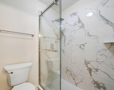 5807 Bayberry Way - Photo Thumbnail 31