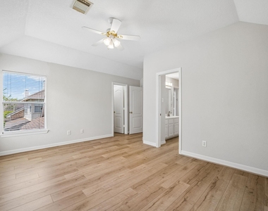 5807 Bayberry Way - Photo Thumbnail 30