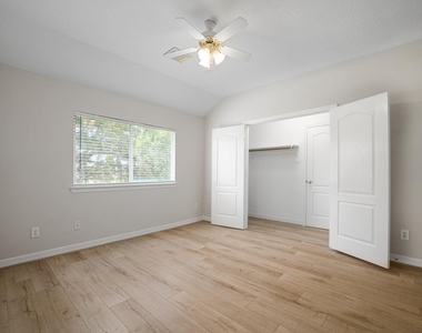 5807 Bayberry Way - Photo Thumbnail 26