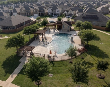 22523 Strathmore Drive - Photo Thumbnail 39