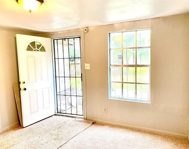 7603 Greendown Street - Photo Thumbnail 3