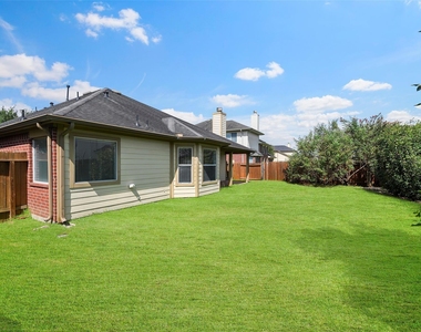 12807 Brook Arbor Court - Photo Thumbnail 23