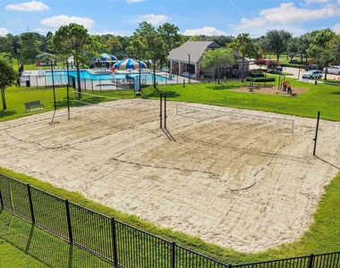 12807 Brook Arbor Court - Photo Thumbnail 32