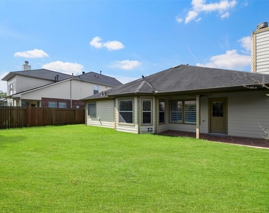 12807 Brook Arbor Court - Photo Thumbnail 24