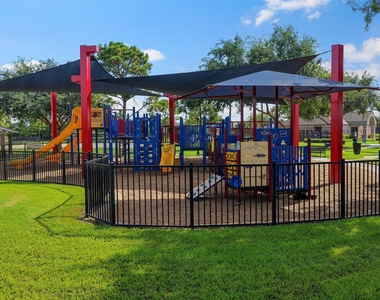 12807 Brook Arbor Court - Photo Thumbnail 30