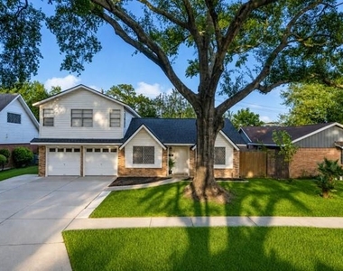 2305 Peach Lane - Photo Thumbnail 4