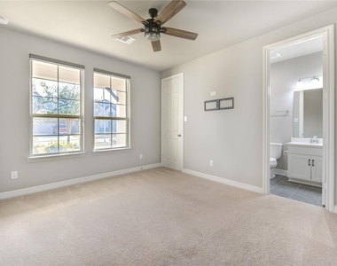28918 Woods Rose Court - Photo Thumbnail 5