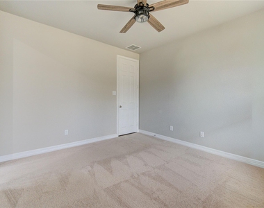 28918 Woods Rose Court - Photo Thumbnail 6