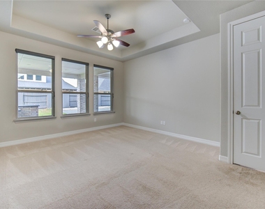 28918 Woods Rose Court - Photo Thumbnail 23