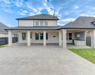 28918 Woods Rose Court - Photo Thumbnail 45