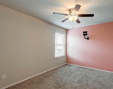 23131 Spruce Summit Trail - Photo Thumbnail 9