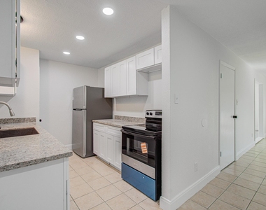 9843 Ribbonwood Street - Photo Thumbnail 10