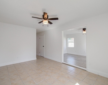 9843 Ribbonwood Street - Photo Thumbnail 4
