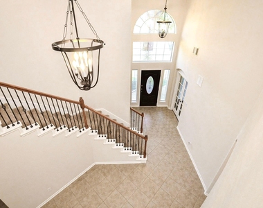21415 Sierra Bend Drive - Photo Thumbnail 8