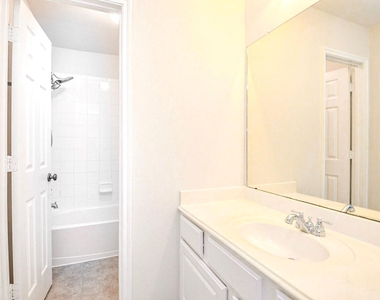 21415 Sierra Bend Drive - Photo Thumbnail 25