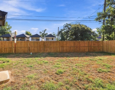 903 Marjorie Street - Photo Thumbnail 17