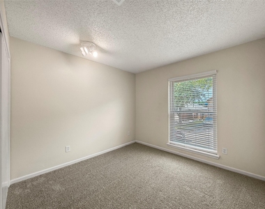13635 Repa Lane - Photo Thumbnail 37